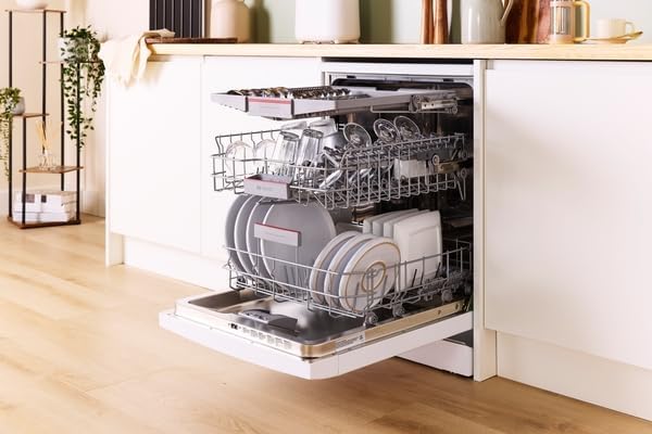 Bosch Series 4 SMS4EMW06G Freestanding Dishwasher, 60cm, White