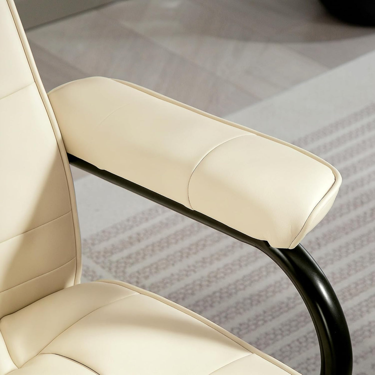 HOMCOM Swivel Recliner Chair and Footstool, Massage Recliner, Cream White