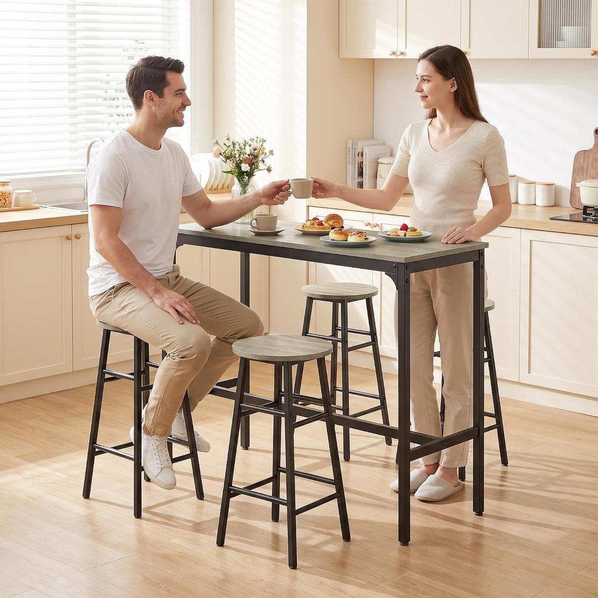 HOMCOM 5 Piece Bar Table Set w/ 4 Stools for Small Space, Grey Wood Effect