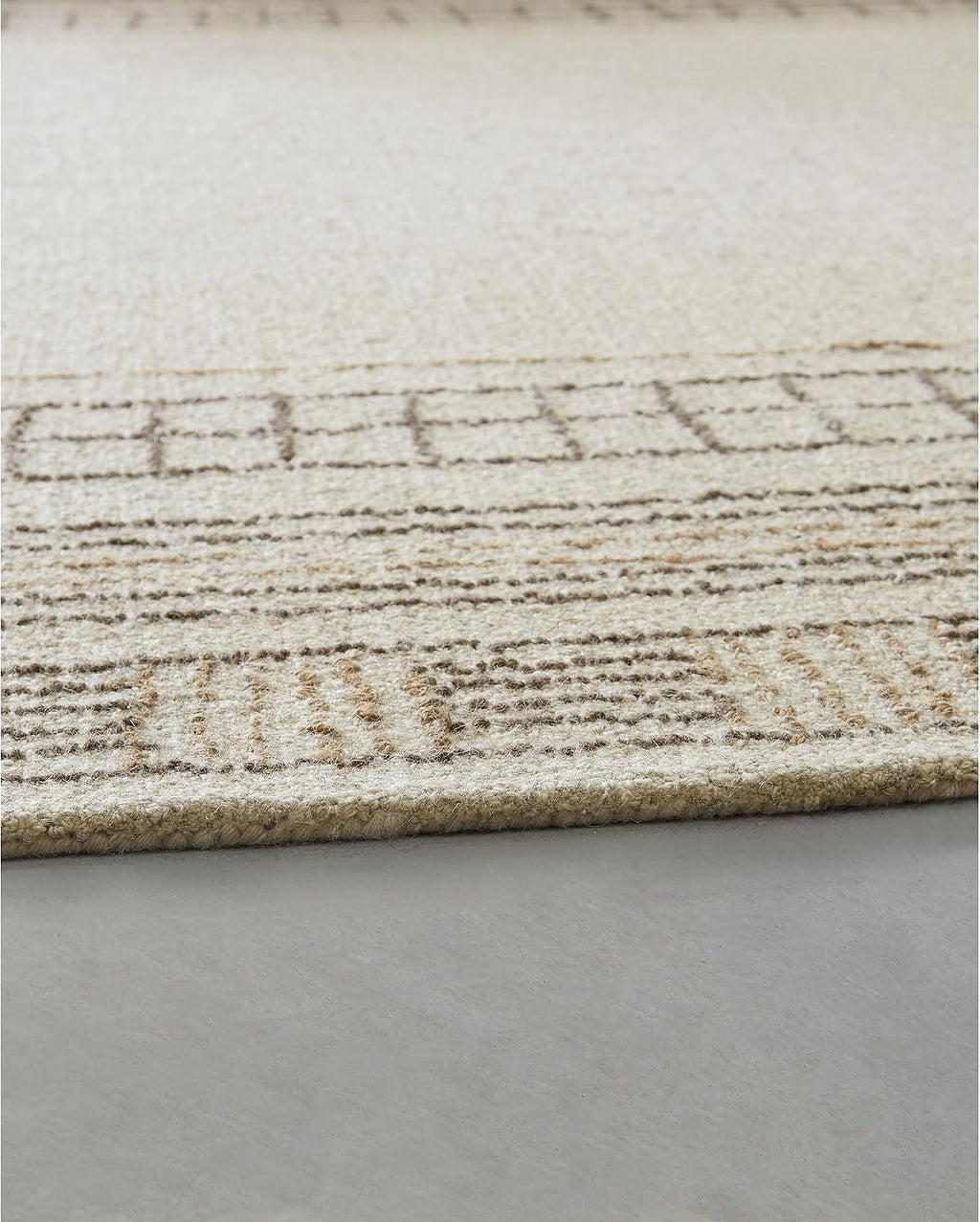 Signature Design by Ashley 8x10 Hand Tufted Wool and Jute Rug, Taupe | Premium 96% wool area rug, 4% jute blend with 10 mm pile, Bordered transitional style for living rooms, Idaman Series