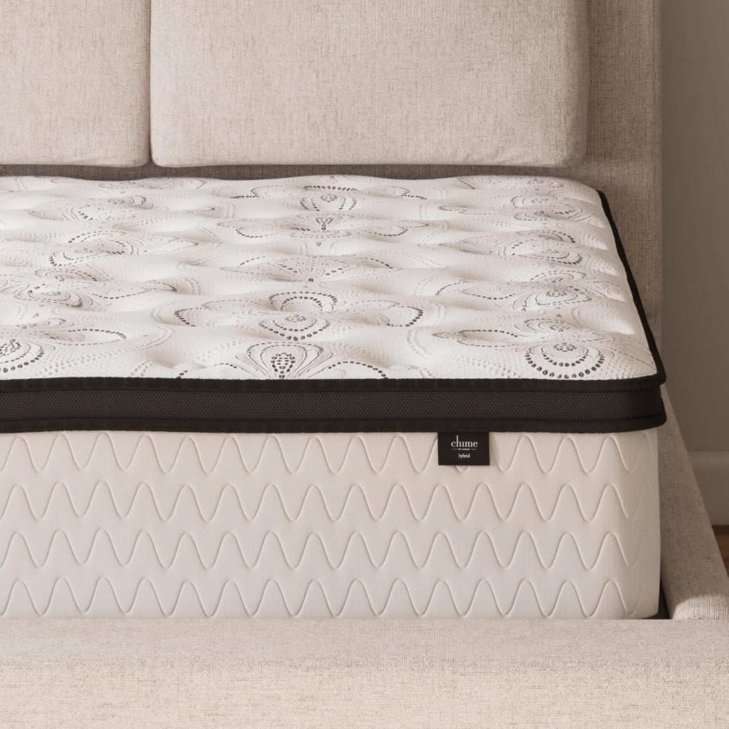 Signature Design by Ashley 12 Inch Hybrid King Mattress in a Box | Medium Firm comfort with CertiPUR-US certified gel memory foam, Pocketed coils for low motion transfer, Chime Series