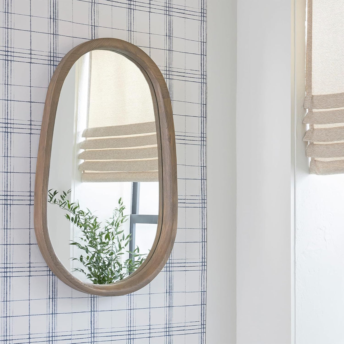 Signature Design by Ashley Aarilynn Casual Accent Mirror with Thick Frame, Antique Brown