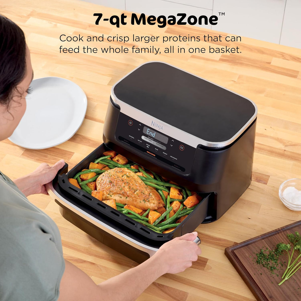 Ninja Foodi Air Fryer, 7 Qt MegaZone, 6-in-1, Black, DZ071 | Air fry, roast, broil, bake, reheat, dehydrate, 450F max, 2x3.5 Qt baskets, Smart Finish
