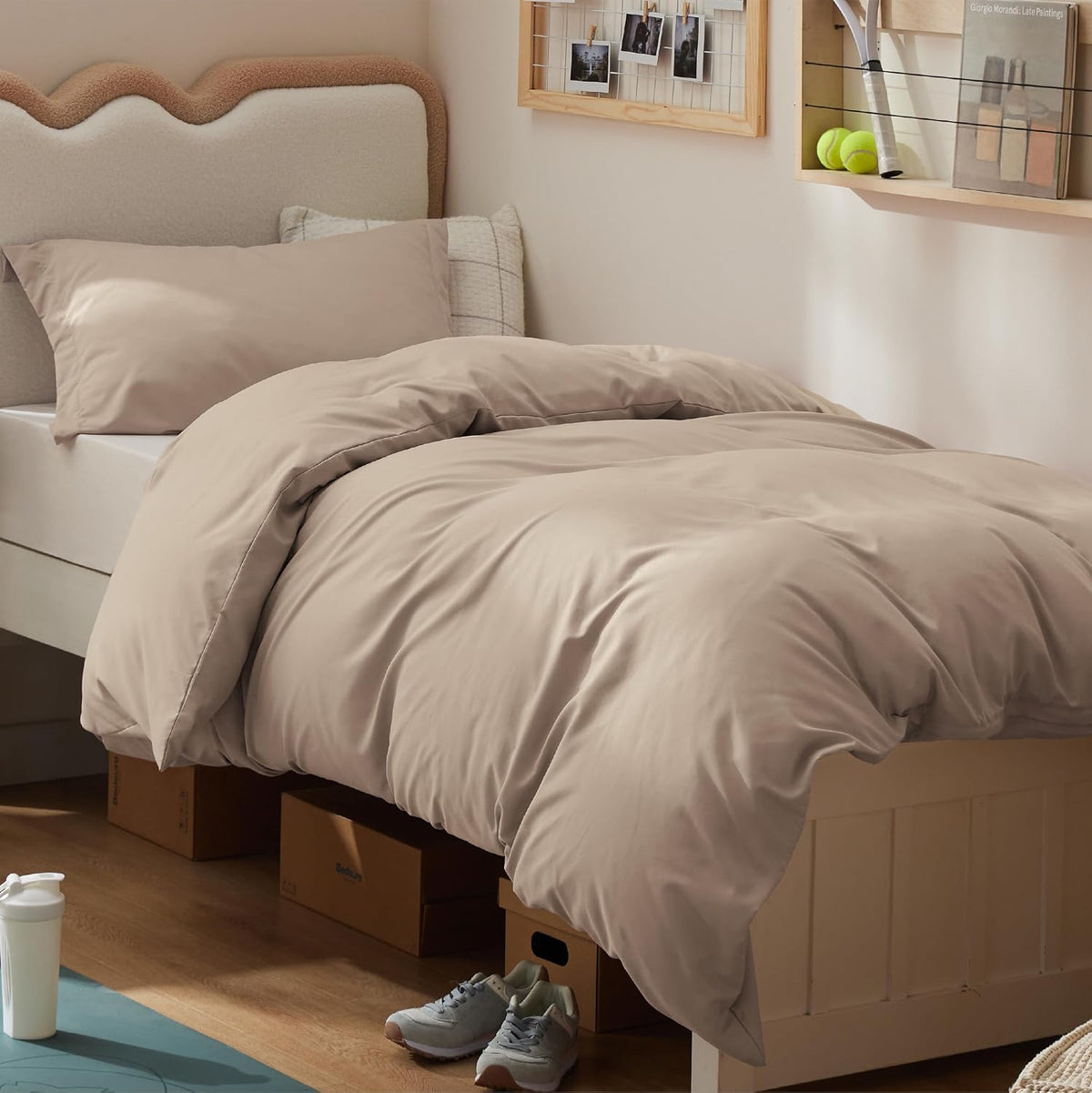 Bedsure Duvet Cover Queen Size, 3Pcs Soft Double Brushed Bedding Set, White