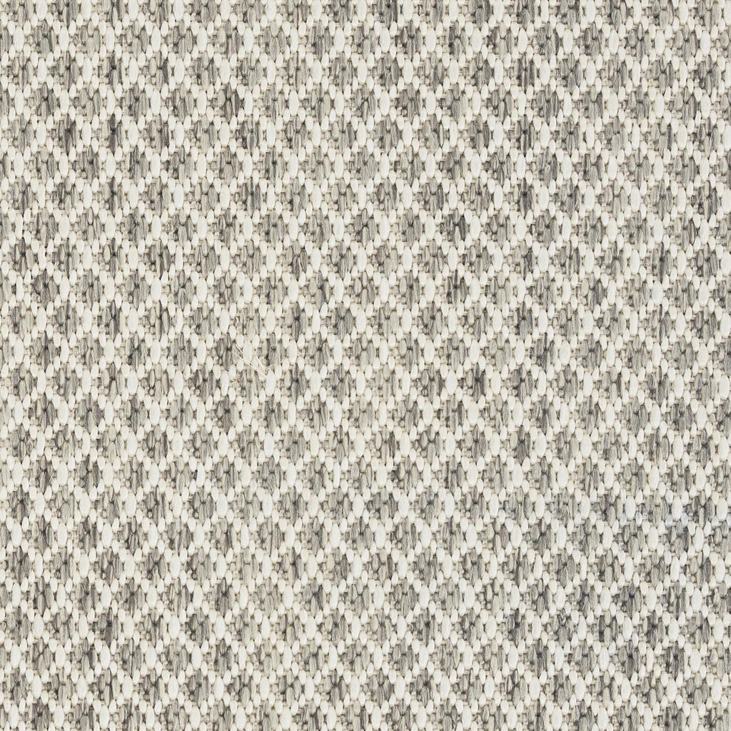 Nourison Home Courtyard 9' x 12' Indoor/Outdoor Serged Edges Area Rug Ivory Silver