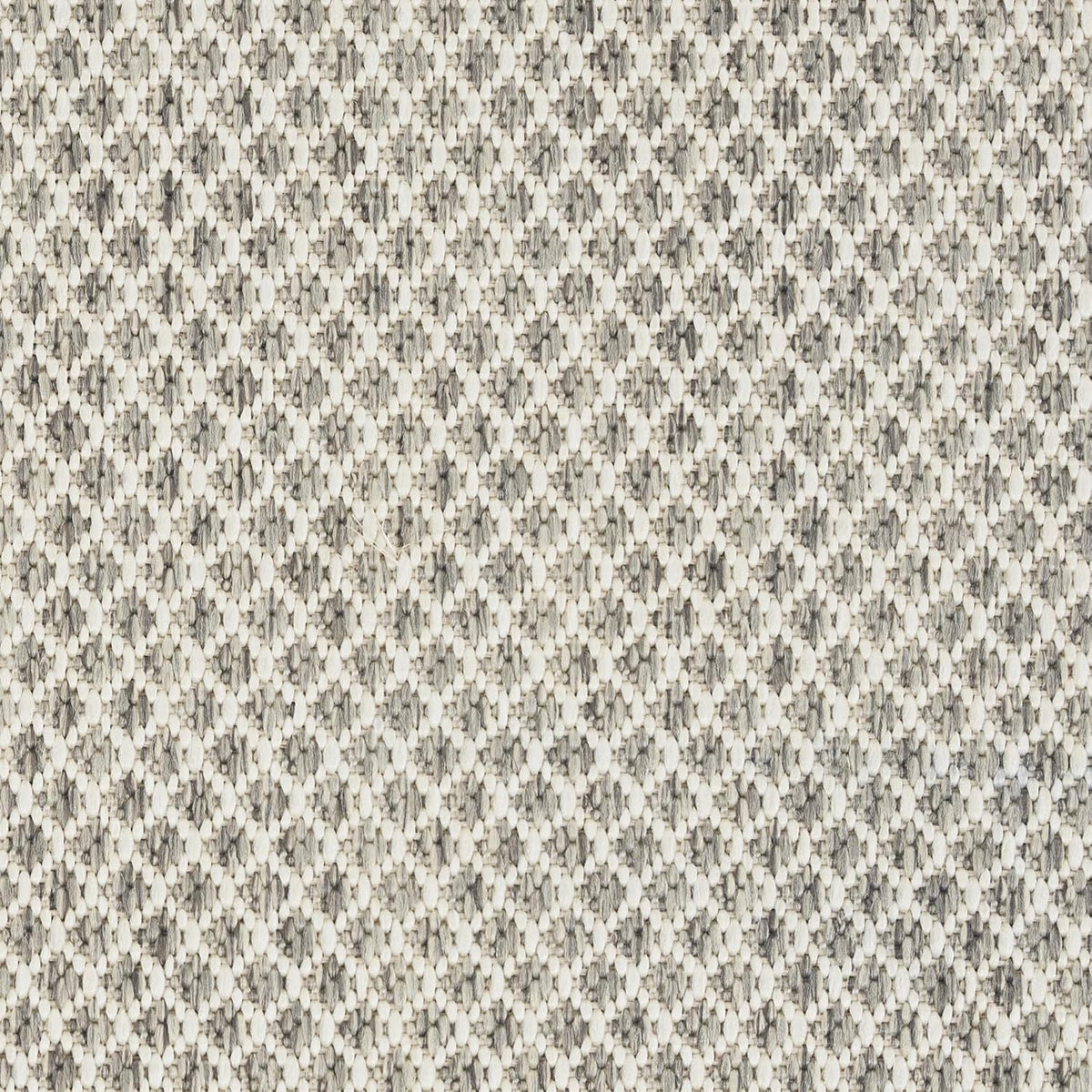Nourison Home Courtyard 9' x 12' Indoor/Outdoor Serged Edges Area Rug Ivory Silver