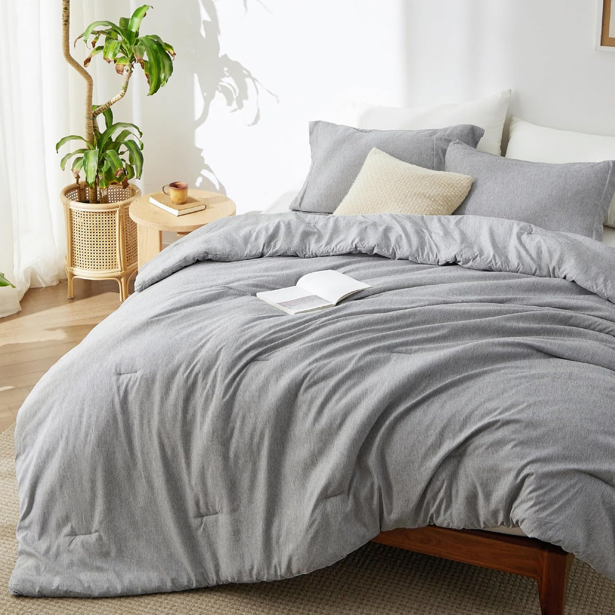 Bedsure Queen Size Comforter Sets, Beige Cationic Dyed Bedding Set 3 Pcs